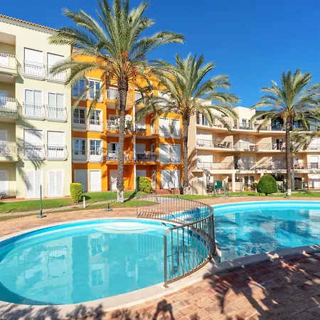 Apartment Homes With Cozy Terrace & 2 Swimming Pools Near The Heart Albufeira