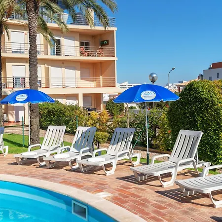 Homes With Cozy Terrace & 2 Swimming Pools Near The Heart Apartment
