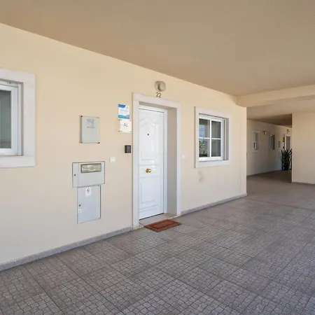 Homes With Cozy Terrace & 2 Swimming Pools Near The Heart Apartment Albufeira