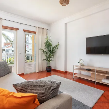 Apartamento Homes With Cozy Terrace & 2 Swimming Pools Near The Heart Albufeira