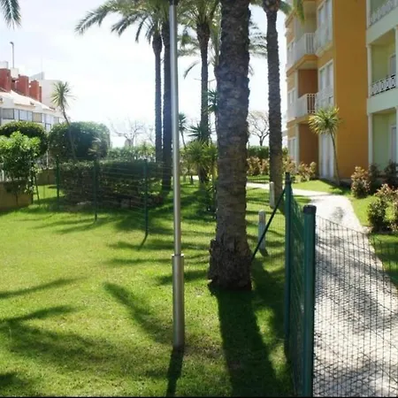 Апартаменты Homes With Cozy Terrace & 2 Swimming Pools Near The Heart Албуфейра