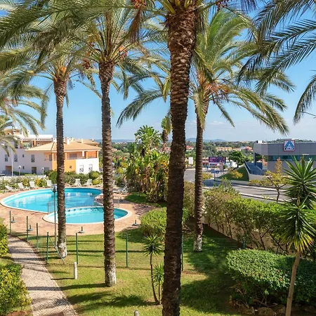 Homes With Cozy Terrace & 2 Swimming Pools Near The Heart Apartment Albufeira