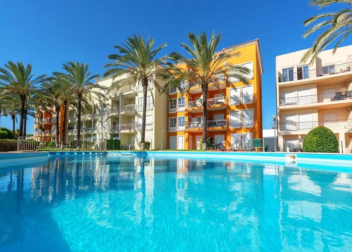 アパート Homes With Cozy Terrace & 2 Swimming Pools Near The Heart